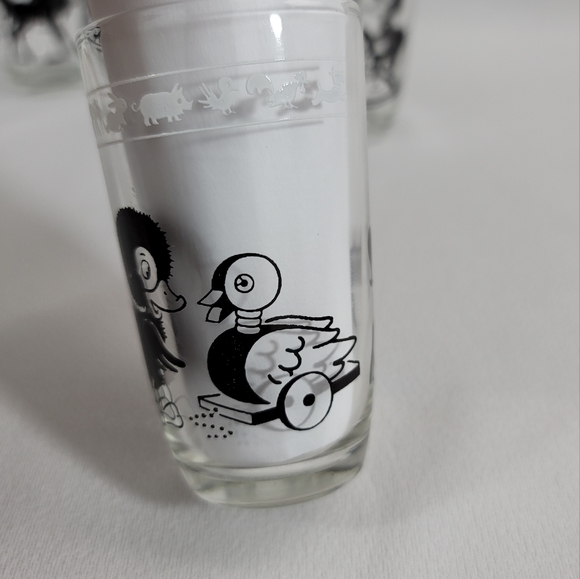 (4) Mid Century Swanky Swigs Childrens Juice Glasses - Rocking Horse Duck - Picture 5 of 16